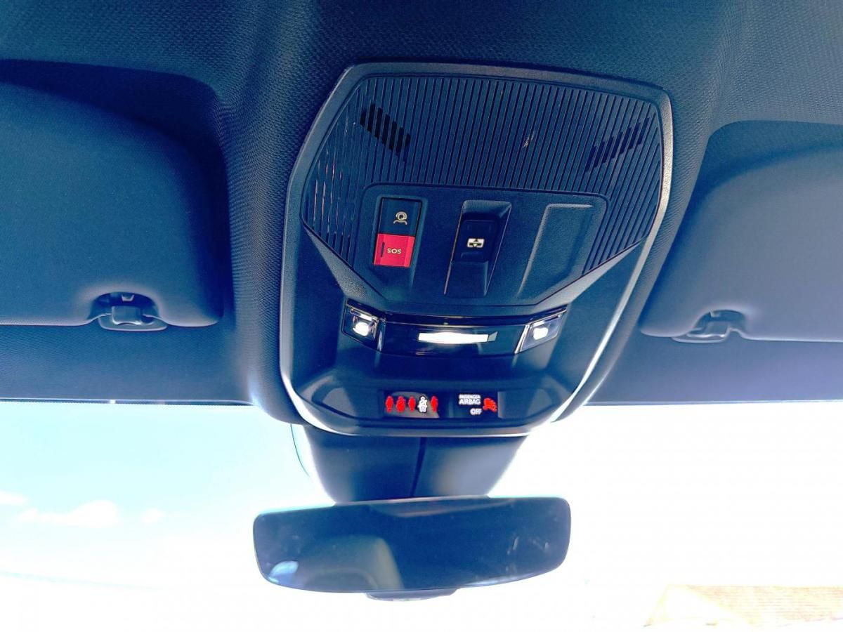 peugeot-308-2022-hibrido-a-gasolina-1598cc