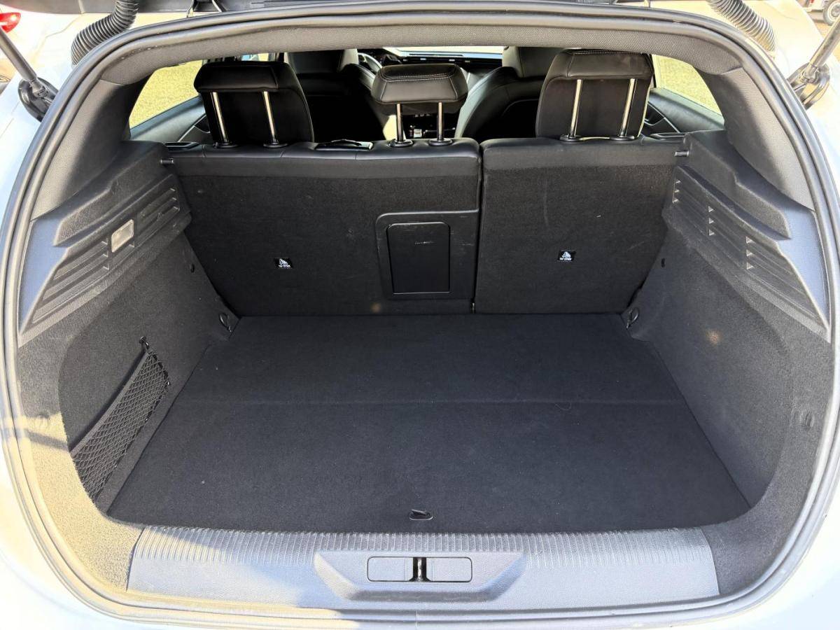 peugeot-308-2022-hibrido-a-gasolina-1598cc