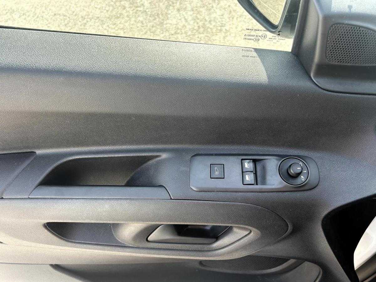 citroen-berlingo-2019-diesel-1499cc