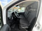 mercedes-benz-vito-2023-diesel-1950cc