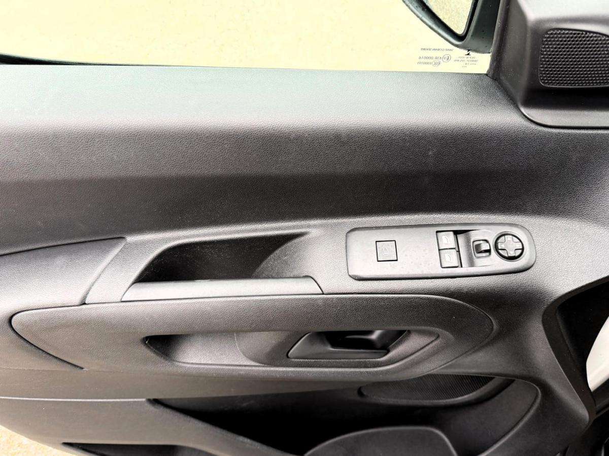 citroen-berlingo-2020-diesel-1499cc