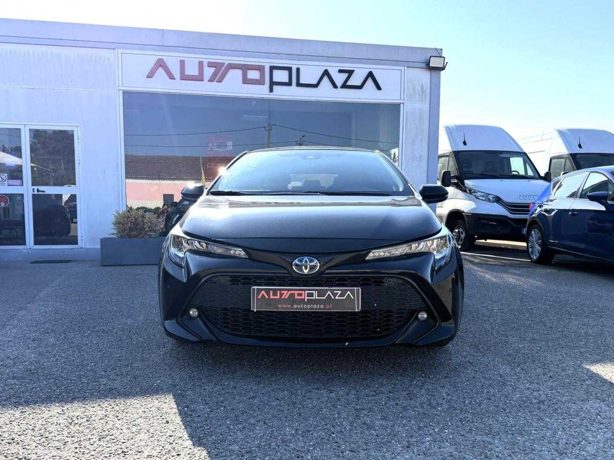 toyota-corolla-2022-hibrido-a-gasolina-1798cc