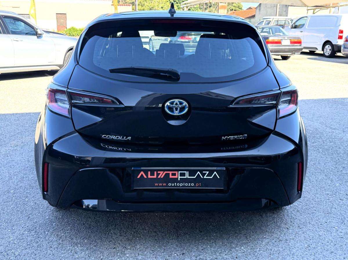 toyota-corolla-2022-hibrido-a-gasolina-1798cc