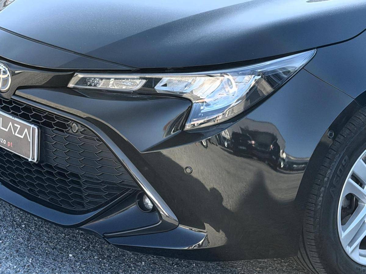 toyota-corolla-2022-hibrido-a-gasolina-1798cc