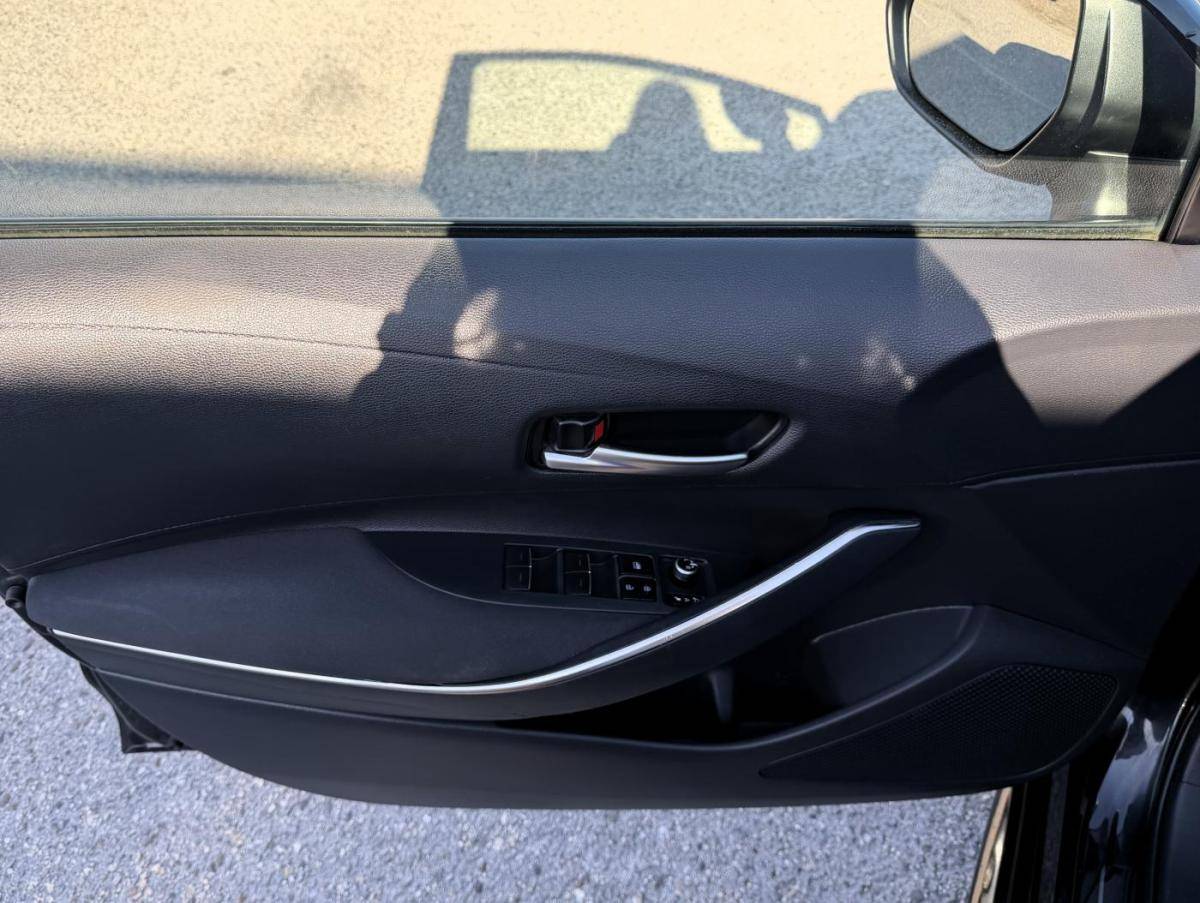 toyota-corolla-2022-hibrido-a-gasolina-1798cc