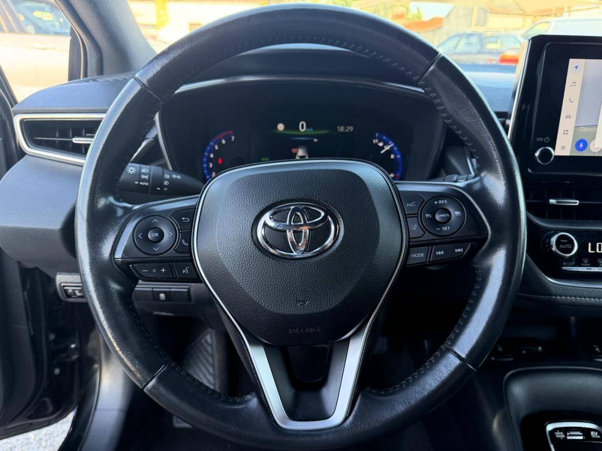 toyota-corolla-2022-hibrido-a-gasolina-1798cc