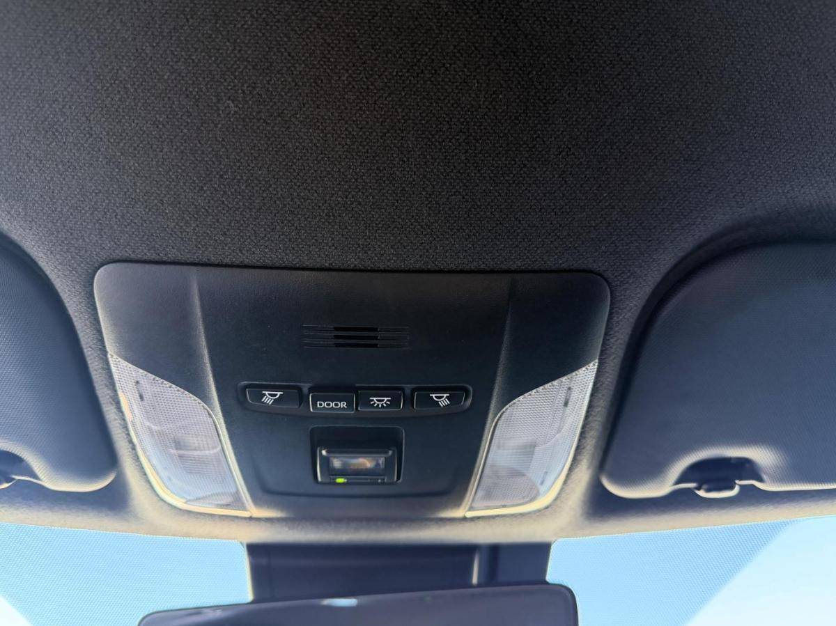 toyota-corolla-2022-hibrido-a-gasolina-1798cc