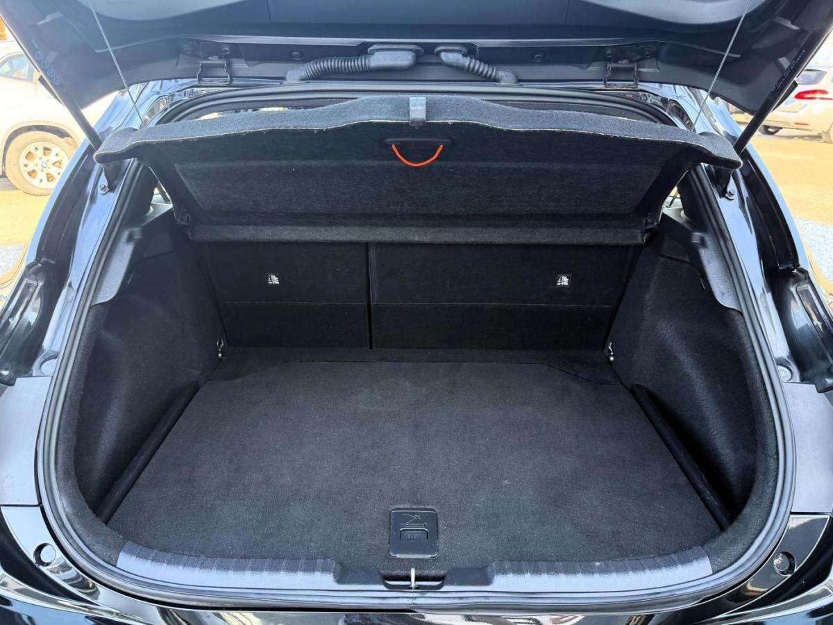 toyota-corolla-2022-hibrido-a-gasolina-1798cc