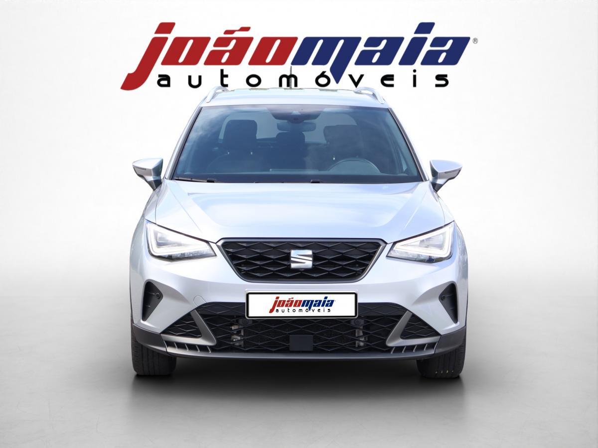 seat-arona-2024-gasolina-999cc