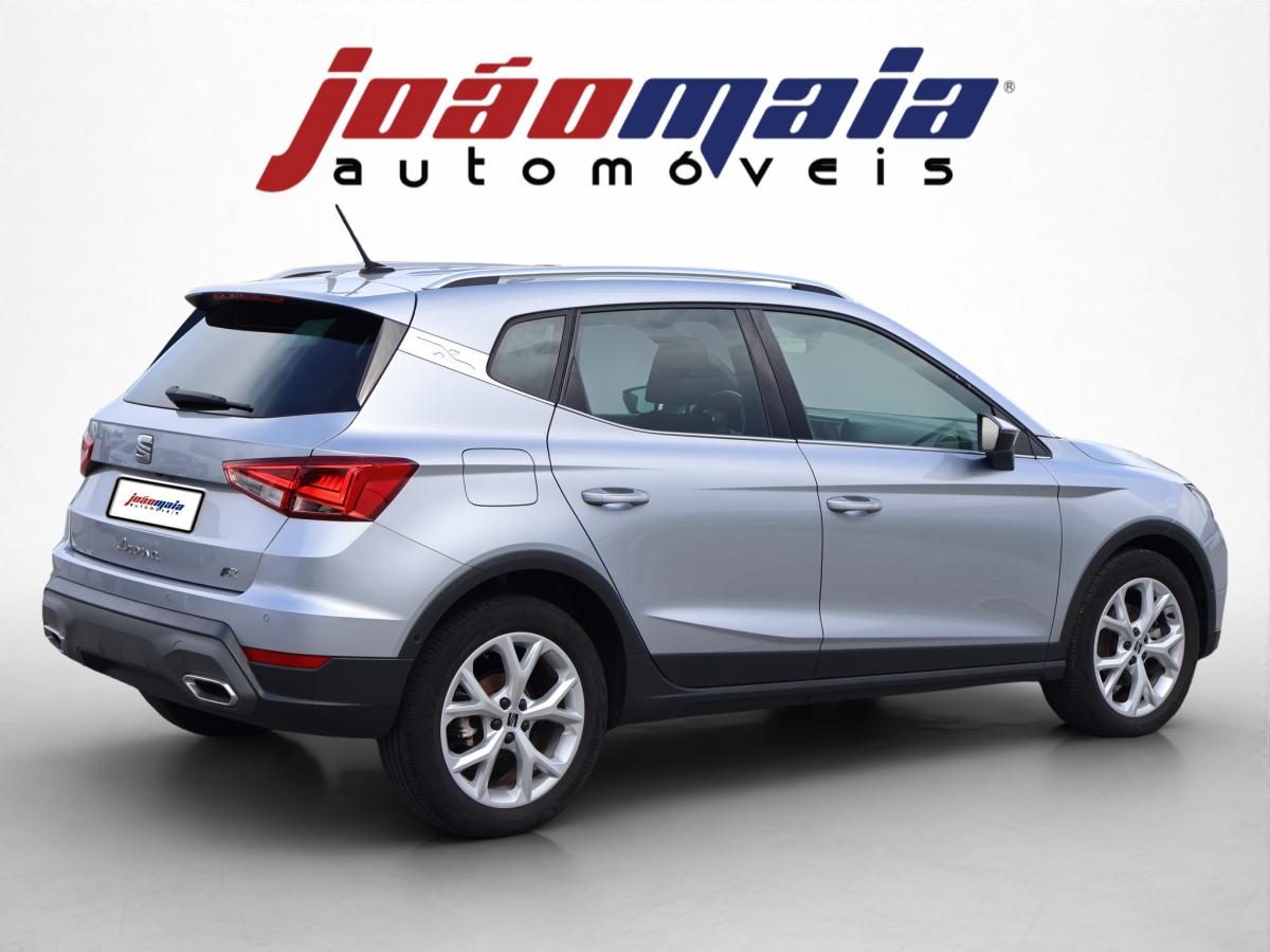 seat-arona-2024-gasolina-999cc