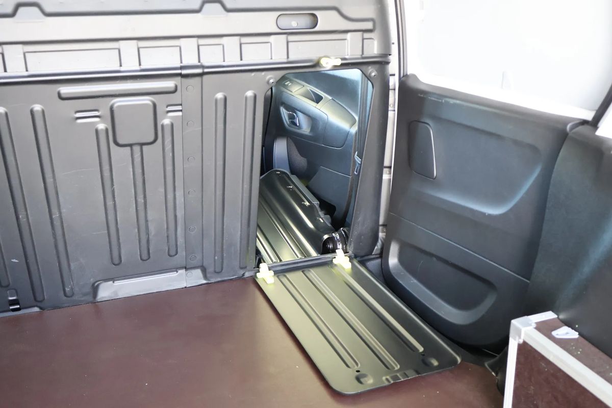 opel-combo-2025-diesel-1499cc