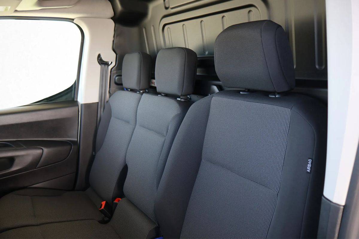 opel-combo-2025-diesel-1499cc