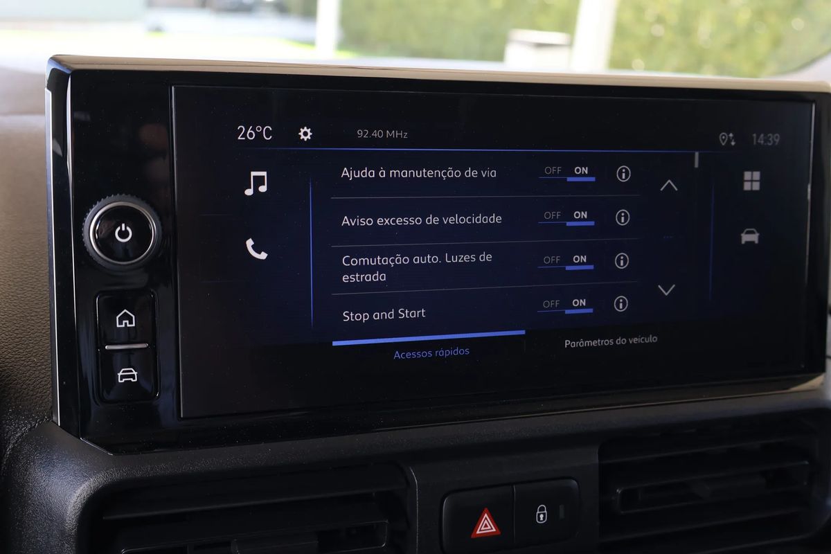 opel-combo-2025-diesel-1499cc