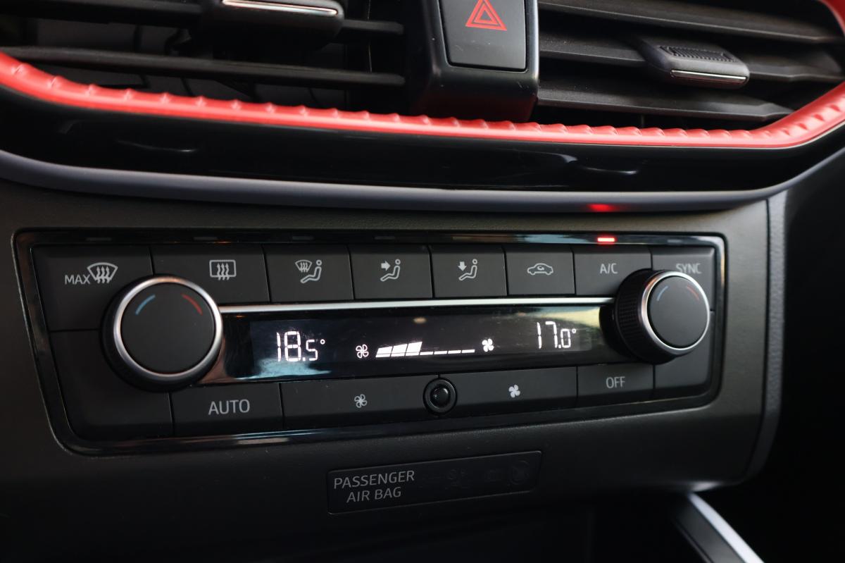 seat-arona-2024-gasolina-999cc
