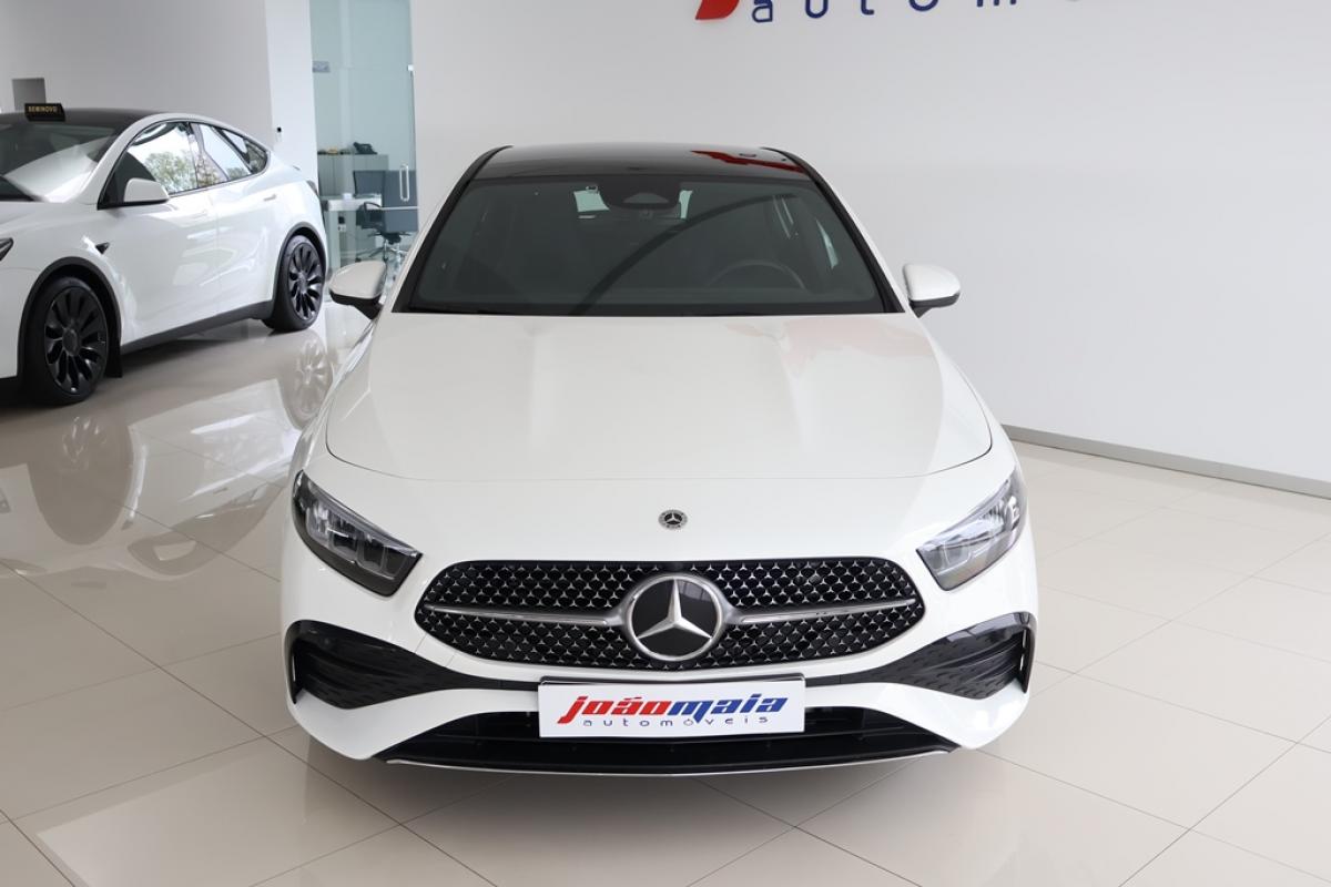 mercedes-benz-classe-a-2024-hibrido-a-gasolina-1332cc