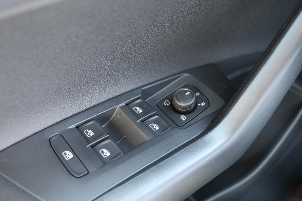 volkswagen-taigo-2025-gasolina-999cc