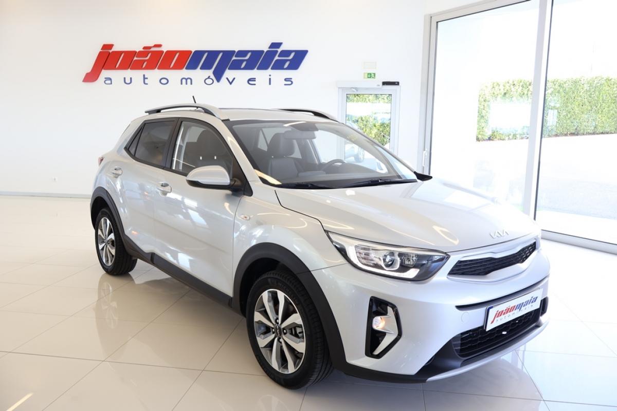 kia-stonic-2024-gasolina-1197cc