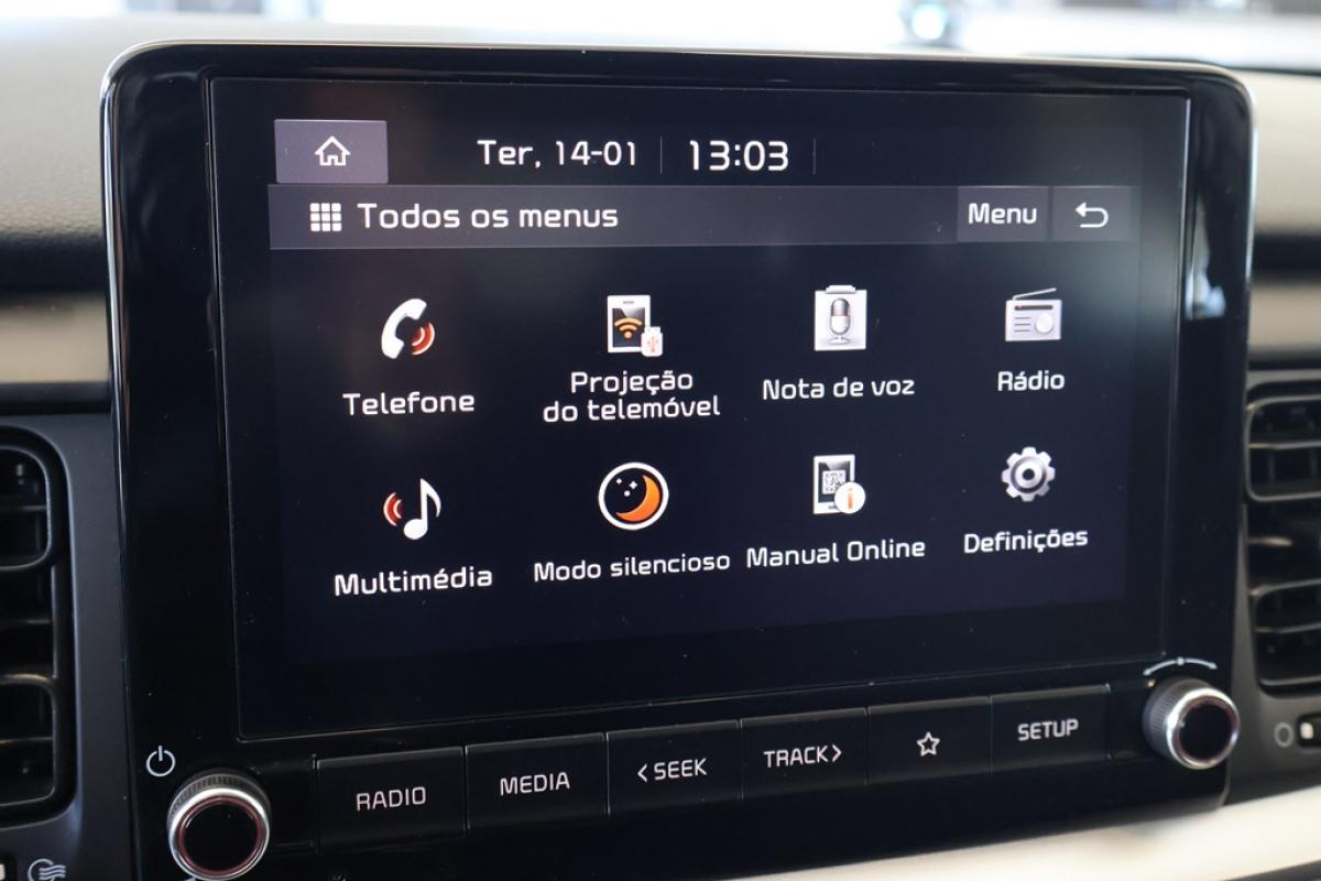 kia-stonic-2024-gasolina-1197cc