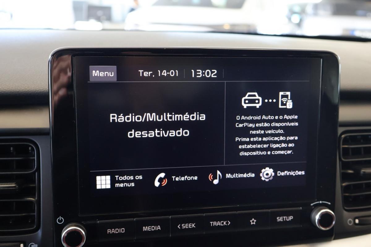 kia-stonic-2024-gasolina-1197cc