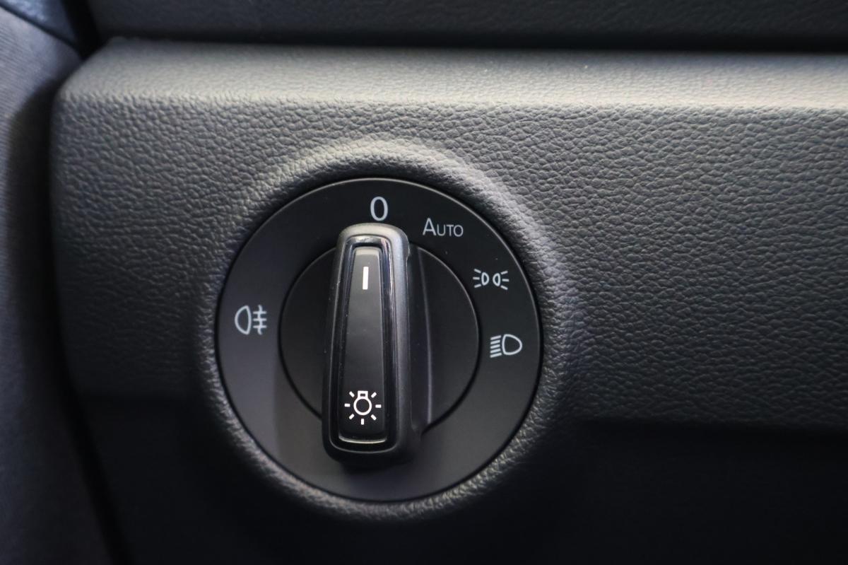 volkswagen-t-roc-2024-gasolina-999cc