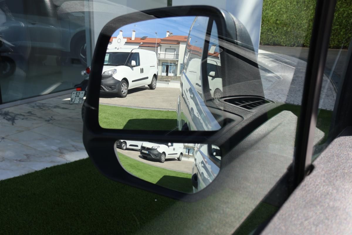 ford-transit-2018-diesel-1500cc