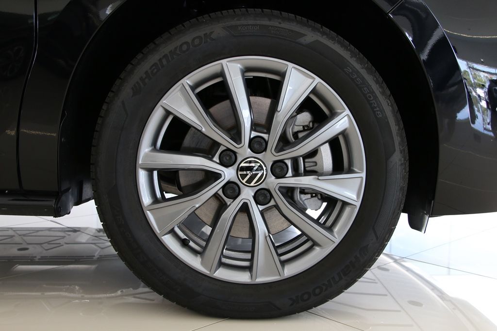 volkswagen-routan-2025-hibrido-a-gasolina-1498cc