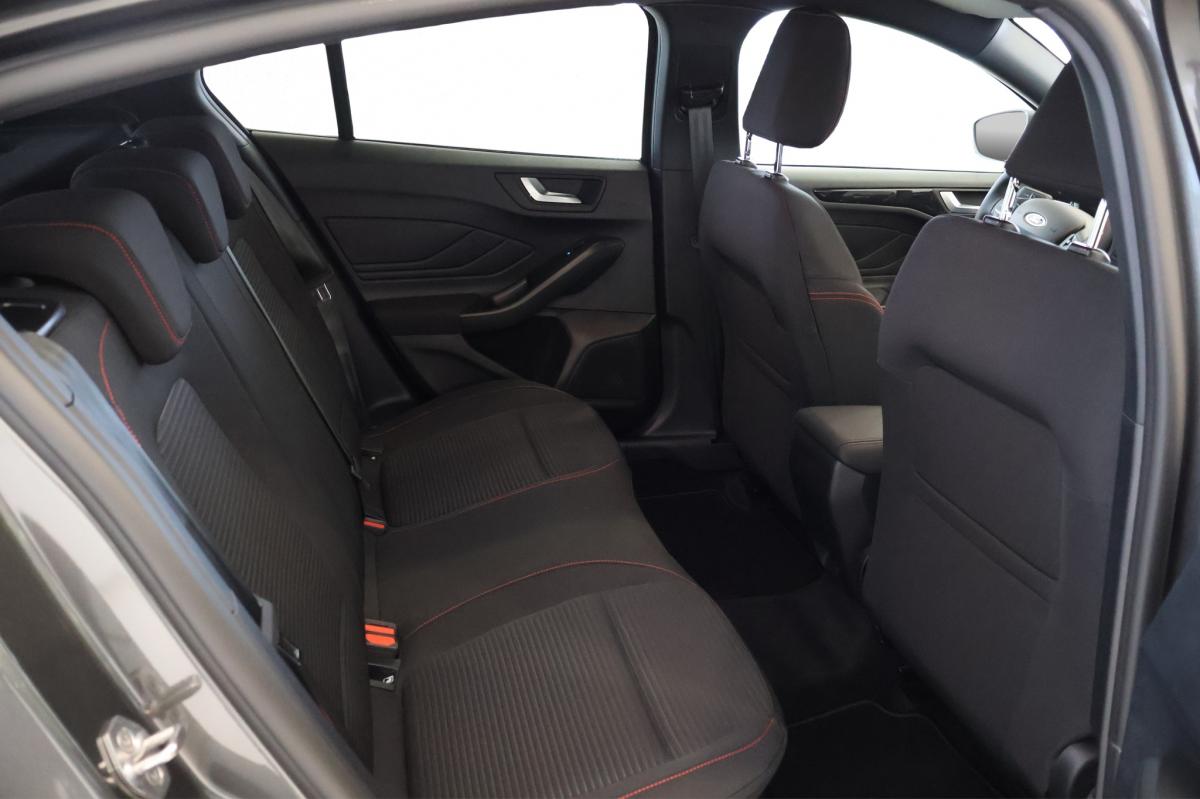 ford-focus-2025-gasolina-998cc