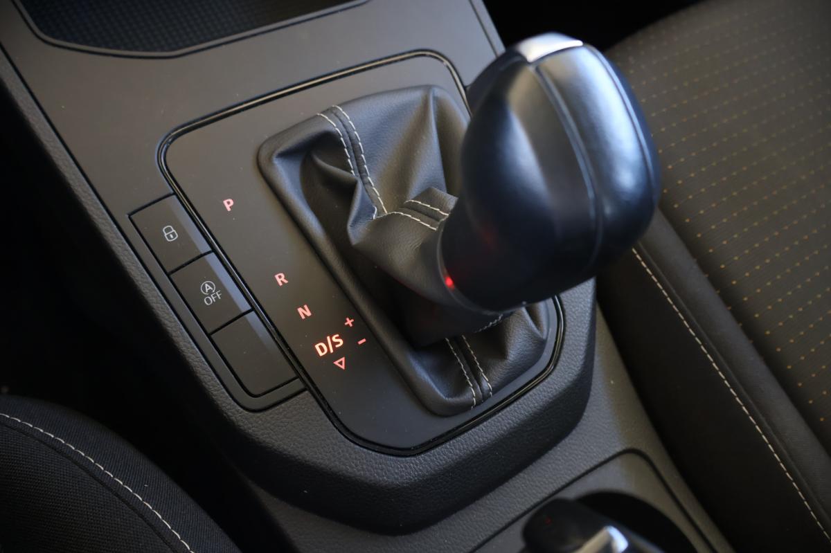seat-ibiza-2024-gasolina-999cc