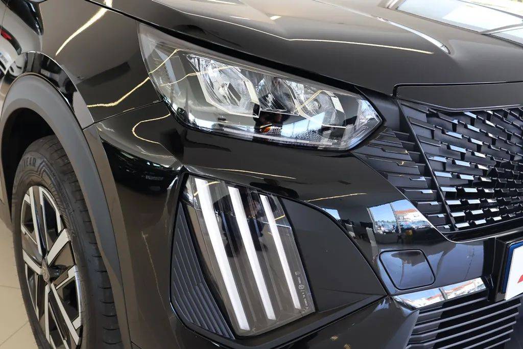 peugeot-2008-2025-gasolina-1199cc