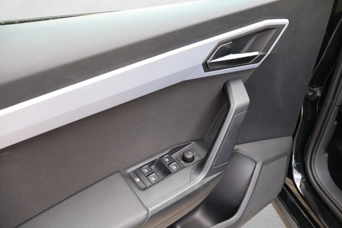 seat-arona-2024-gasolina-999cc