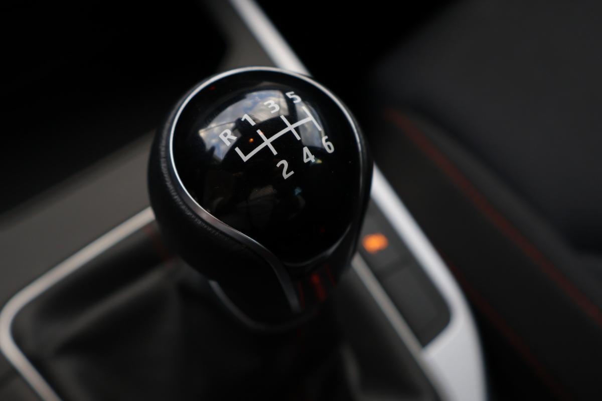 seat-arona-2024-gasolina-999cc