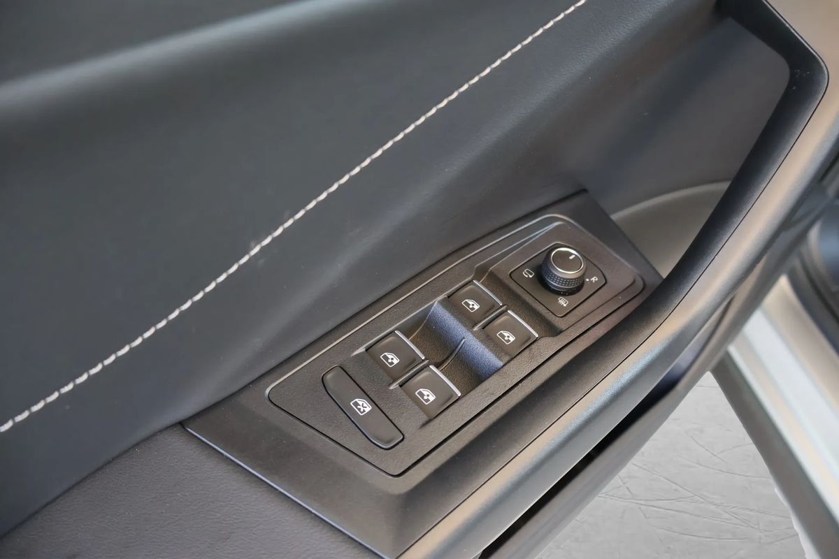 volkswagen-t-roc-2026-gasolina-999cc