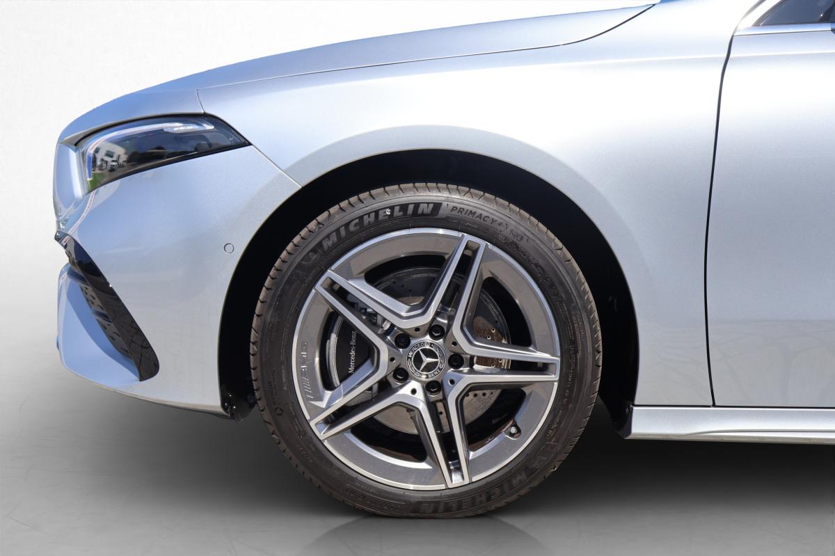 mercedes-benz-classe-a-2024-hibrido-a-gasolina-1332cc
