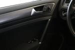 volkswagen-golf-variant-2018-diesel-1598cc