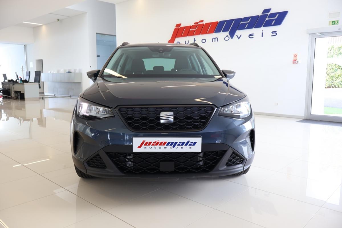 seat-arona-2024-gasolina-999cc