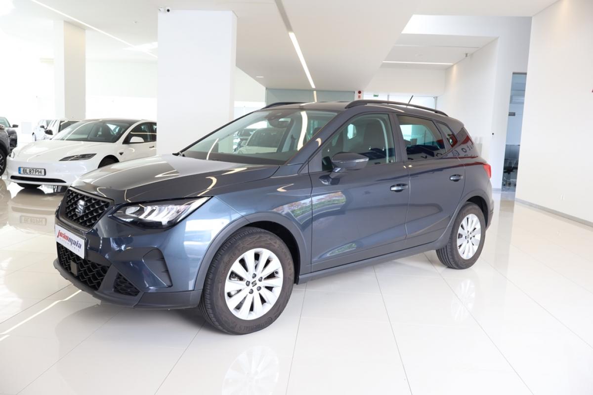 seat-arona-2024-gasolina-999cc
