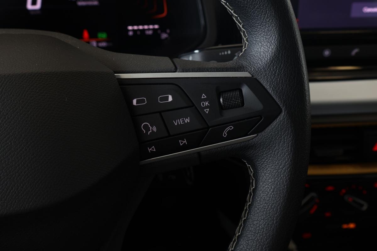 seat-arona-2024-gasolina-999cc