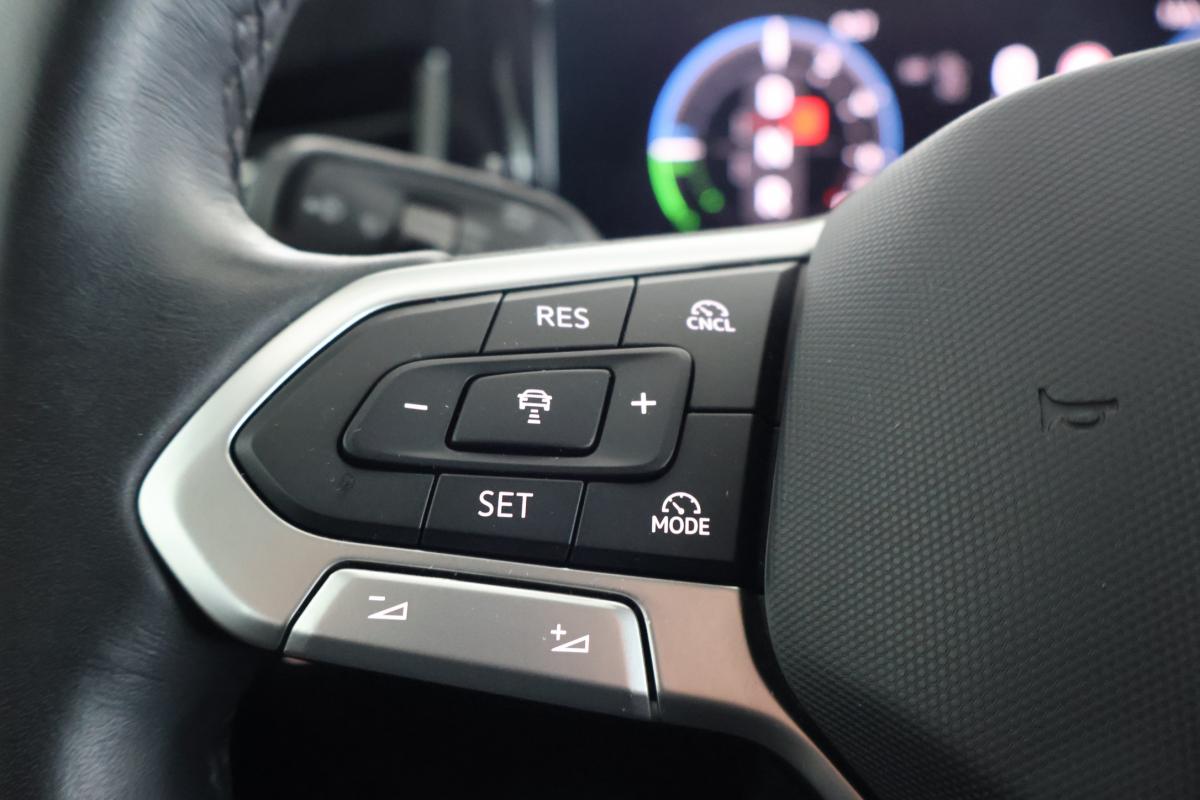 volkswagen-passat-variant-2024-hibrido-a-gasolina-1498cc