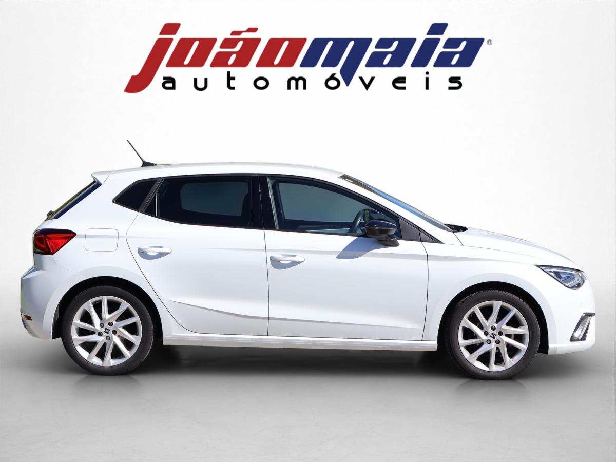 seat-ibiza-2024-gasolina-999cc