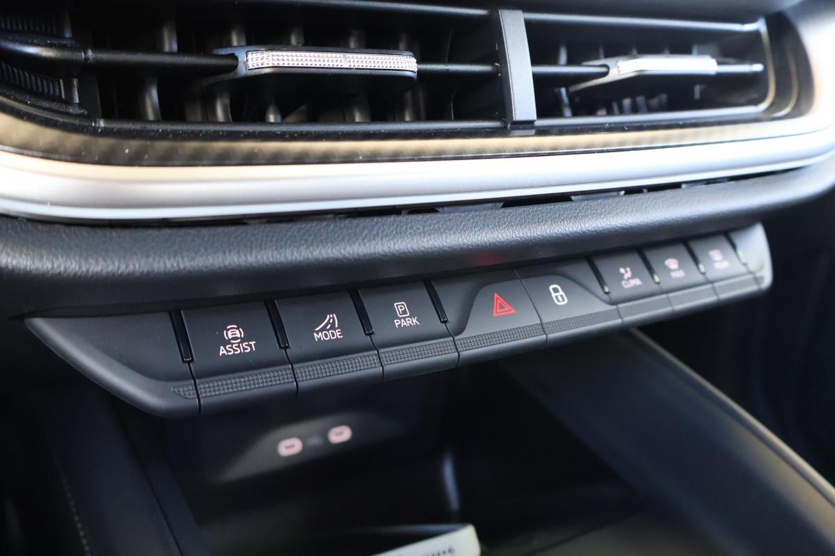 skoda-karoq-2025-eletrico-0cc