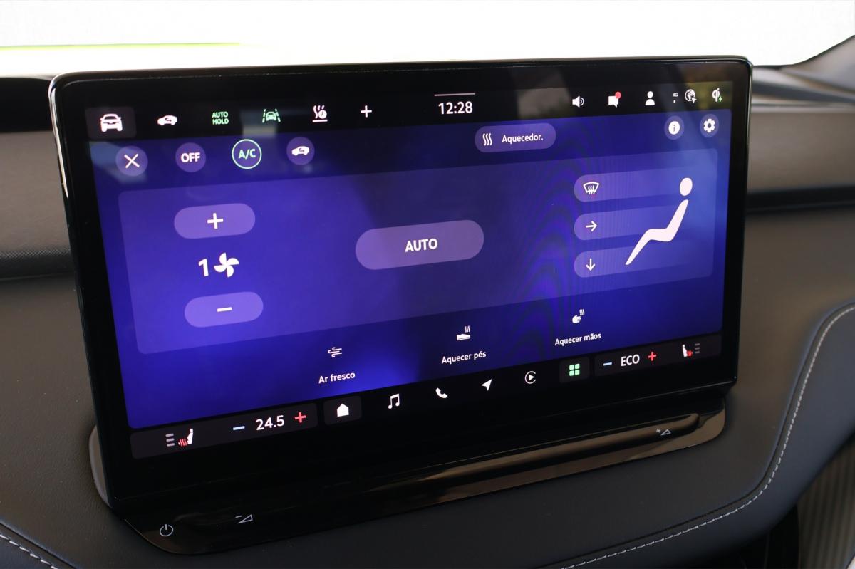skoda-karoq-2025-eletrico-0cc