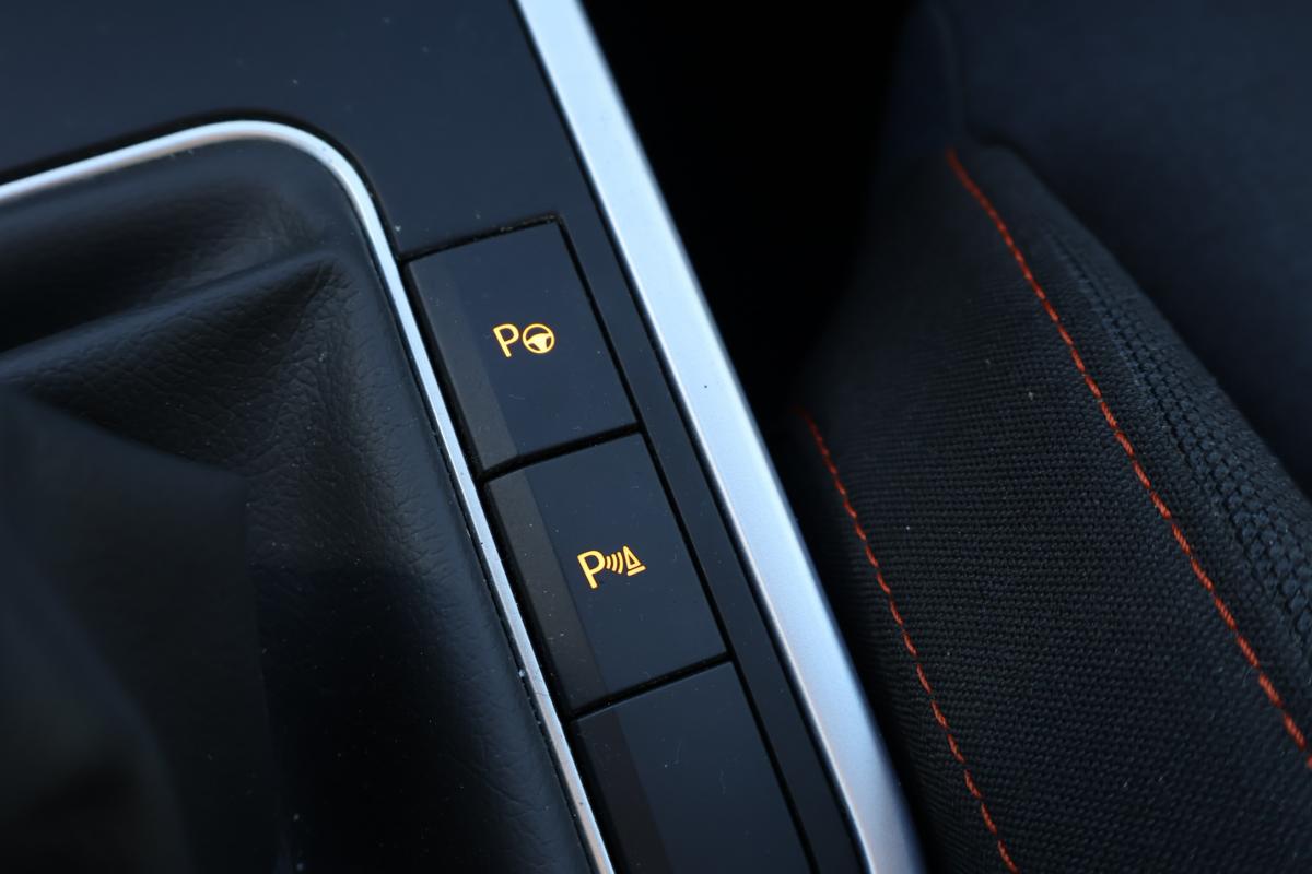 seat-arona-2024-gasolina-999cc
