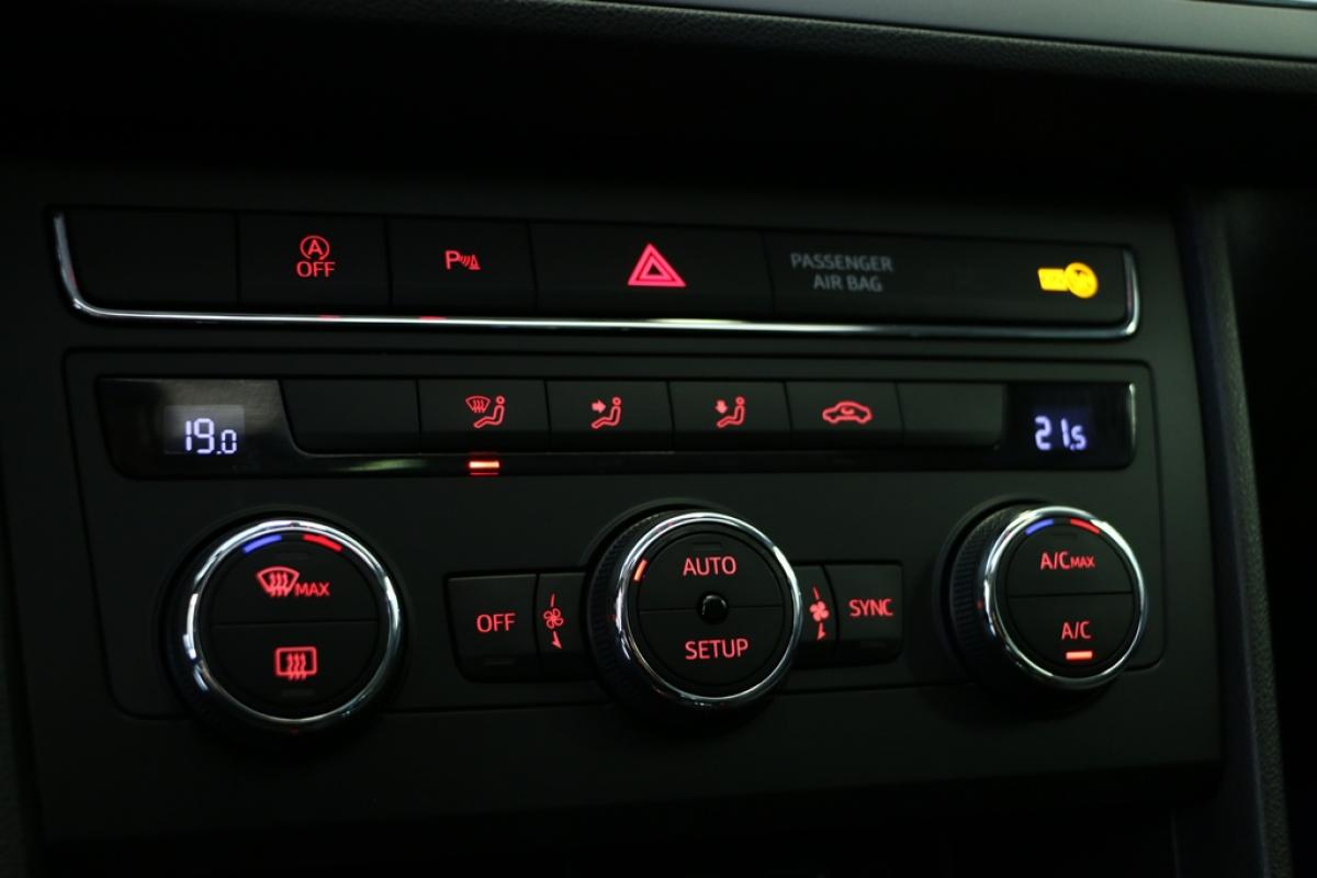 seat-leon-2019-diesel-1598cc
