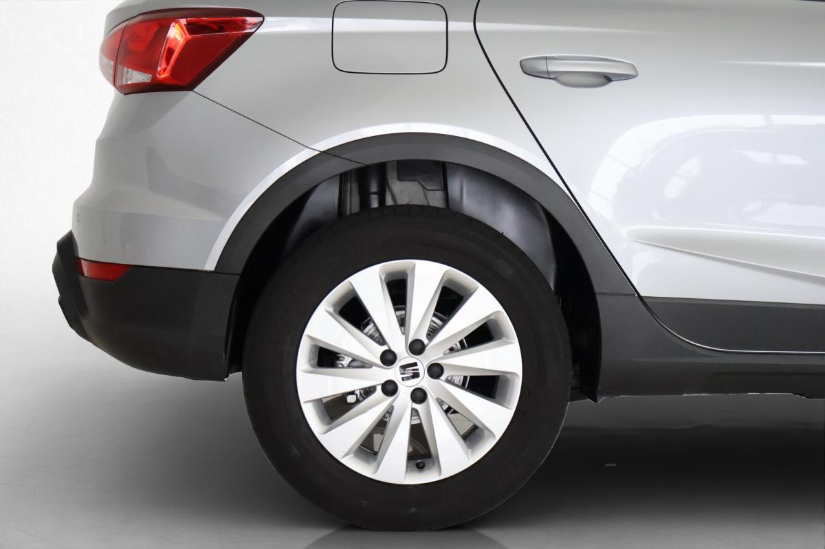 seat-arona-2024-gasolina-999cc