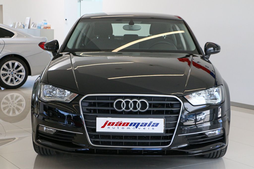 audi-a3-limousine-2015-diesel-1598cc