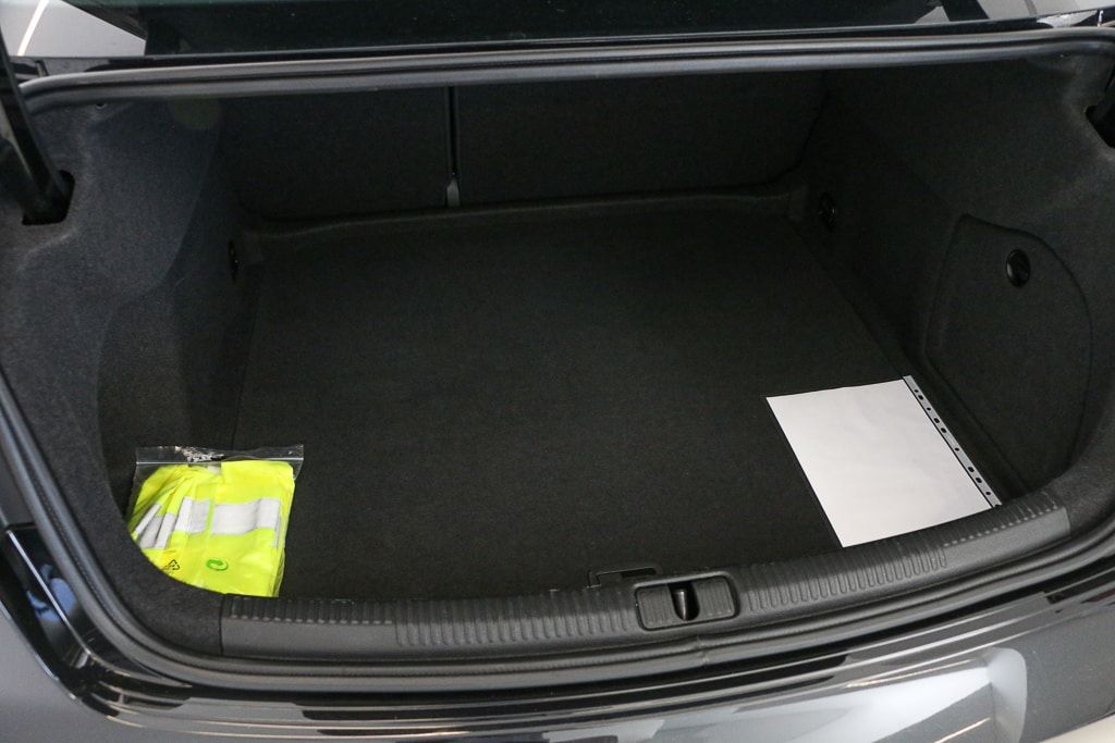 audi-a3-limousine-2015-diesel-1598cc