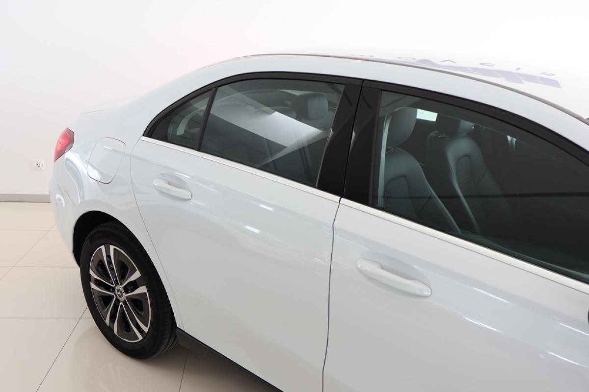 mercedes-benz-classe-a-2024-hibrido-a-gasolina-1332cc