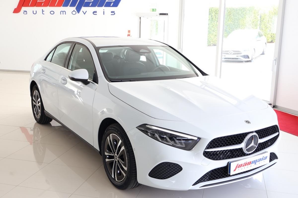 mercedes-benz-classe-a-2024-hibrido-a-gasolina-1332cc