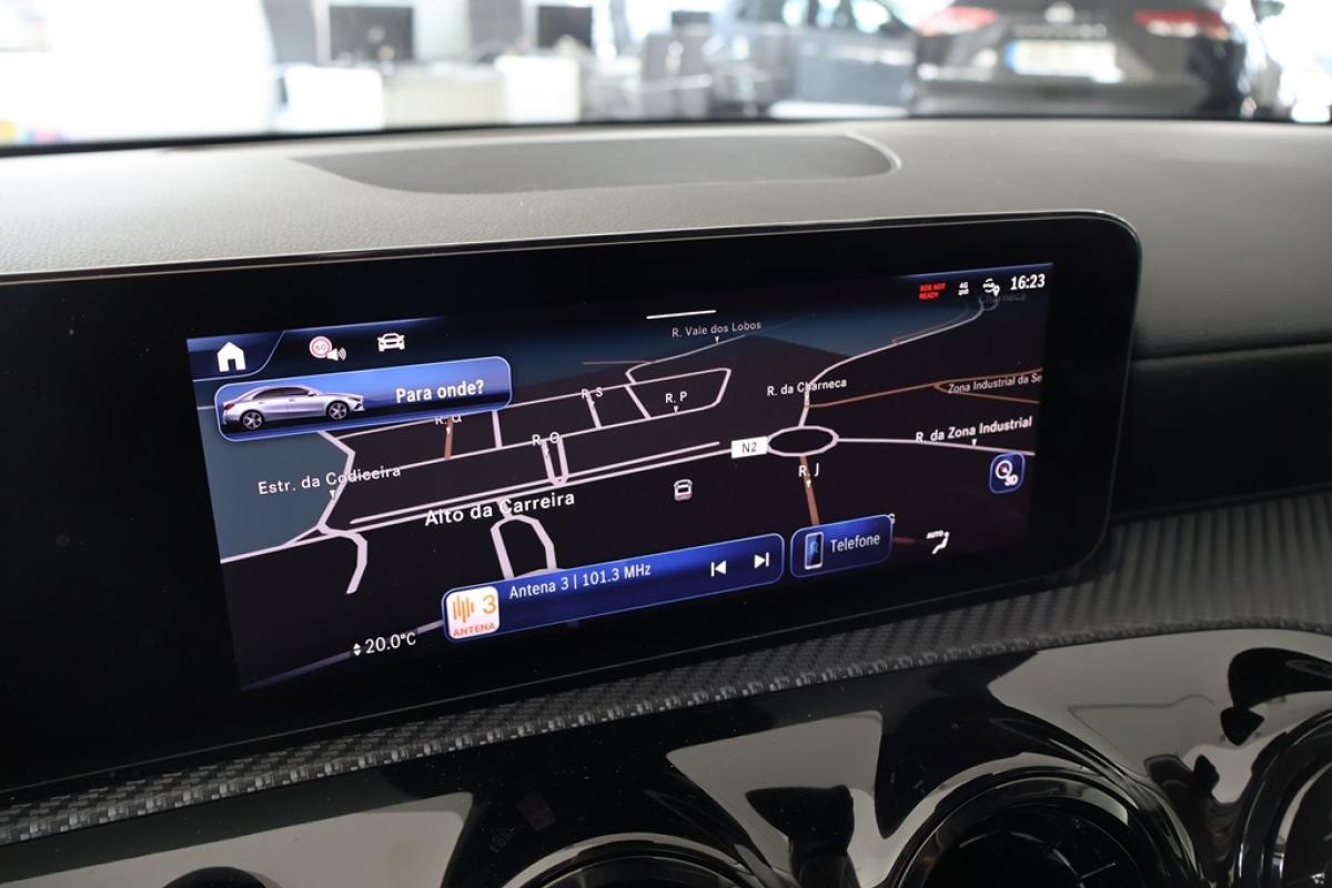 mercedes-benz-classe-a-2024-hibrido-a-gasolina-1332cc