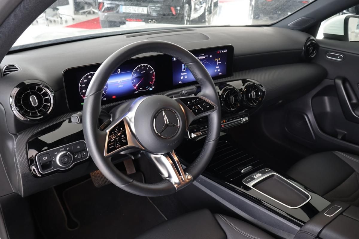 mercedes-benz-classe-a-2024-gasolina-1332cc